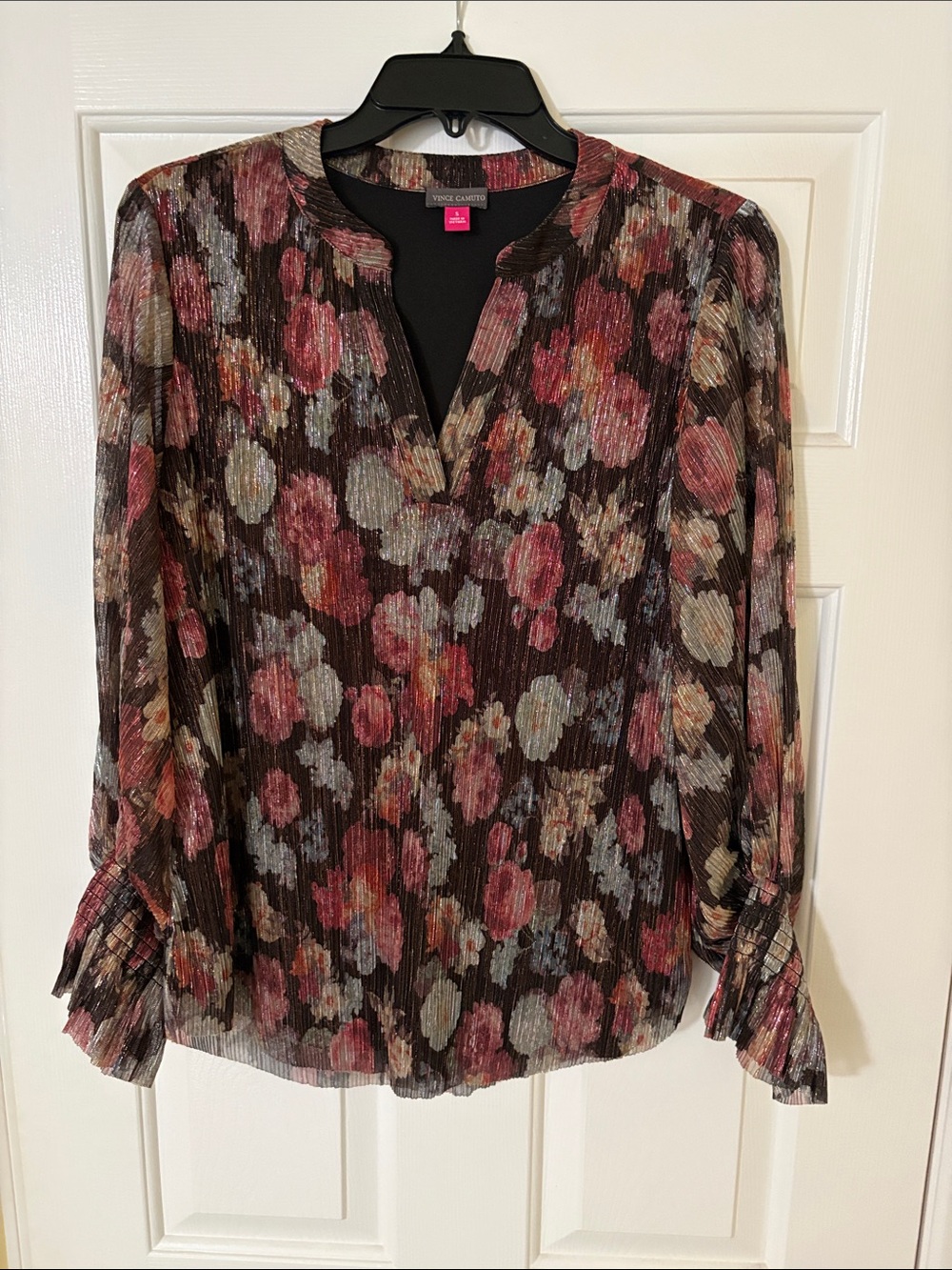 Vince Camuto Brown Multi Floral Pleated Split-Neck Blouse